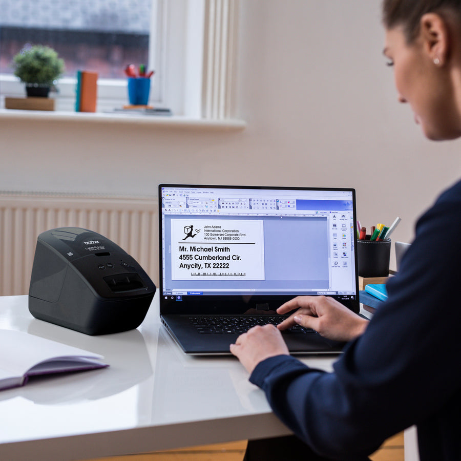 252388349.jpg